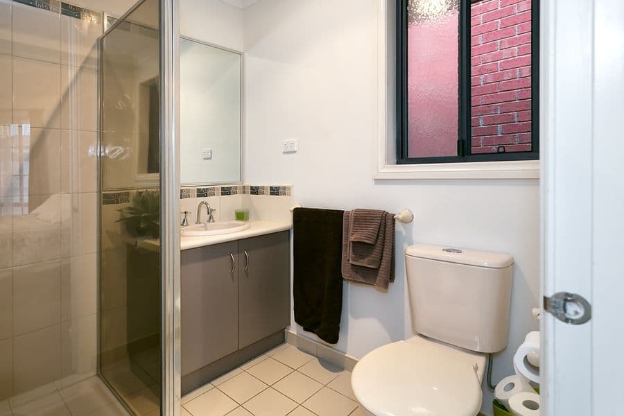 15 Barrwang Street, CAIRNLEA VIC 3023, Cairnlea - Thumbnail 5