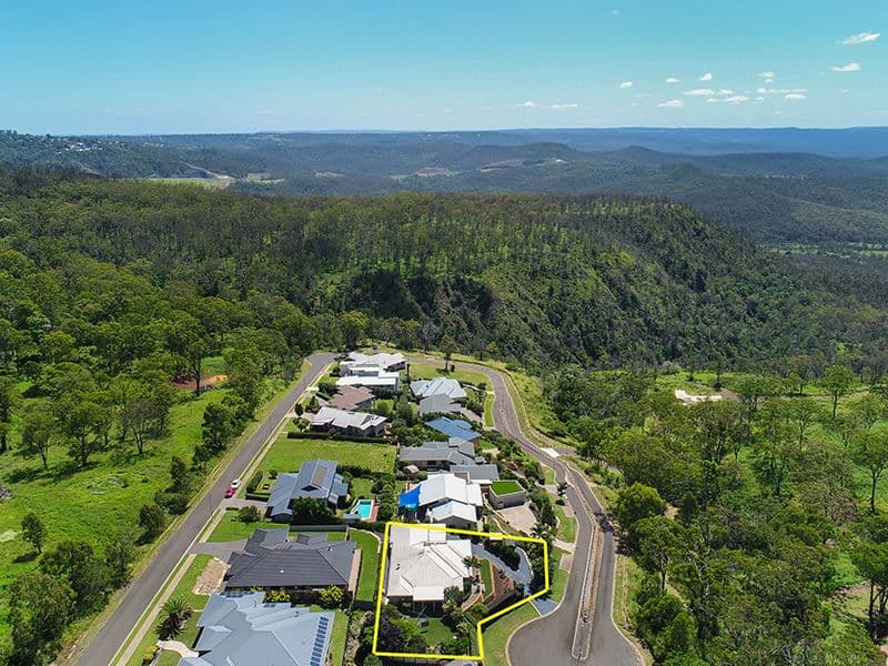 15 Coventry Court, Mount Lofty QLD 4350, Mount Lofty - Thumbnail 3