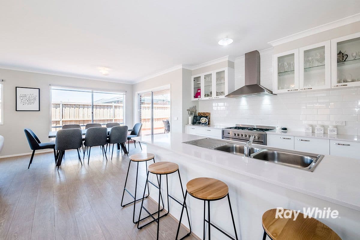 24 Ayredale Street, Clyde VIC 3978, Clyde - Thumbnail 7