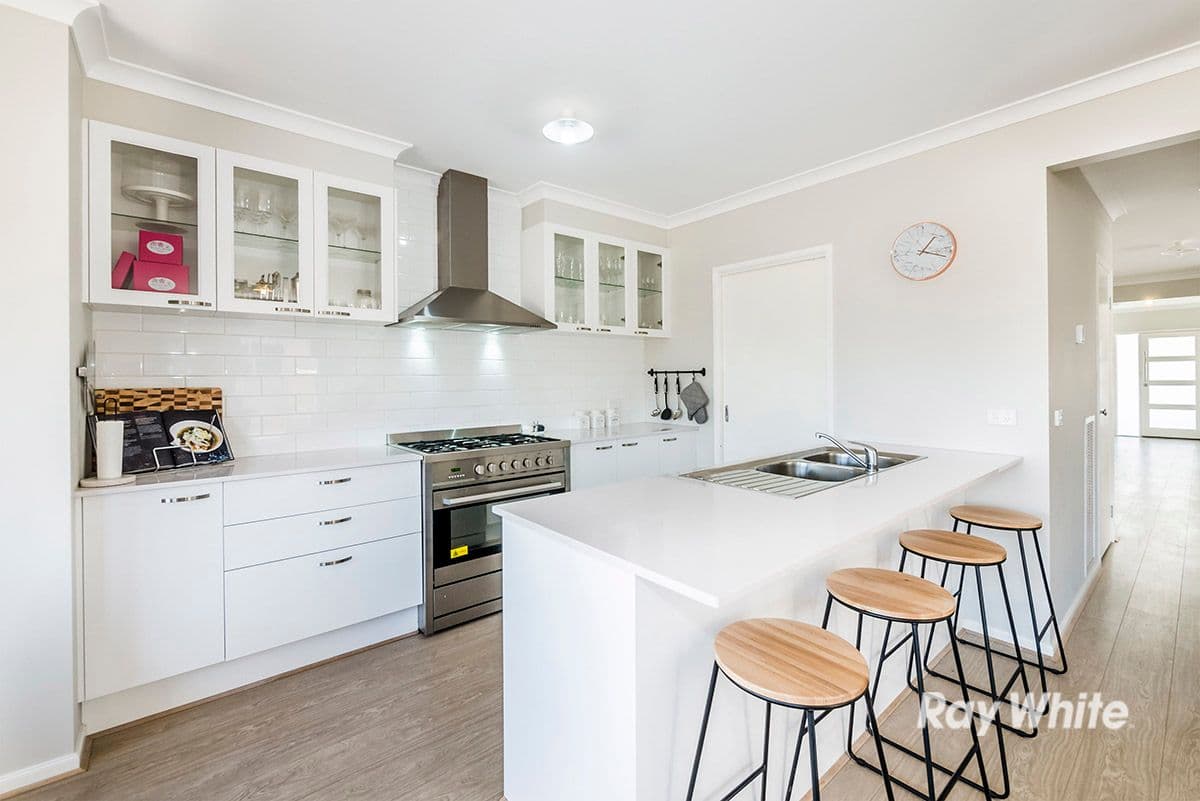 24 Ayredale Street, Clyde VIC 3978, Clyde - Thumbnail 8