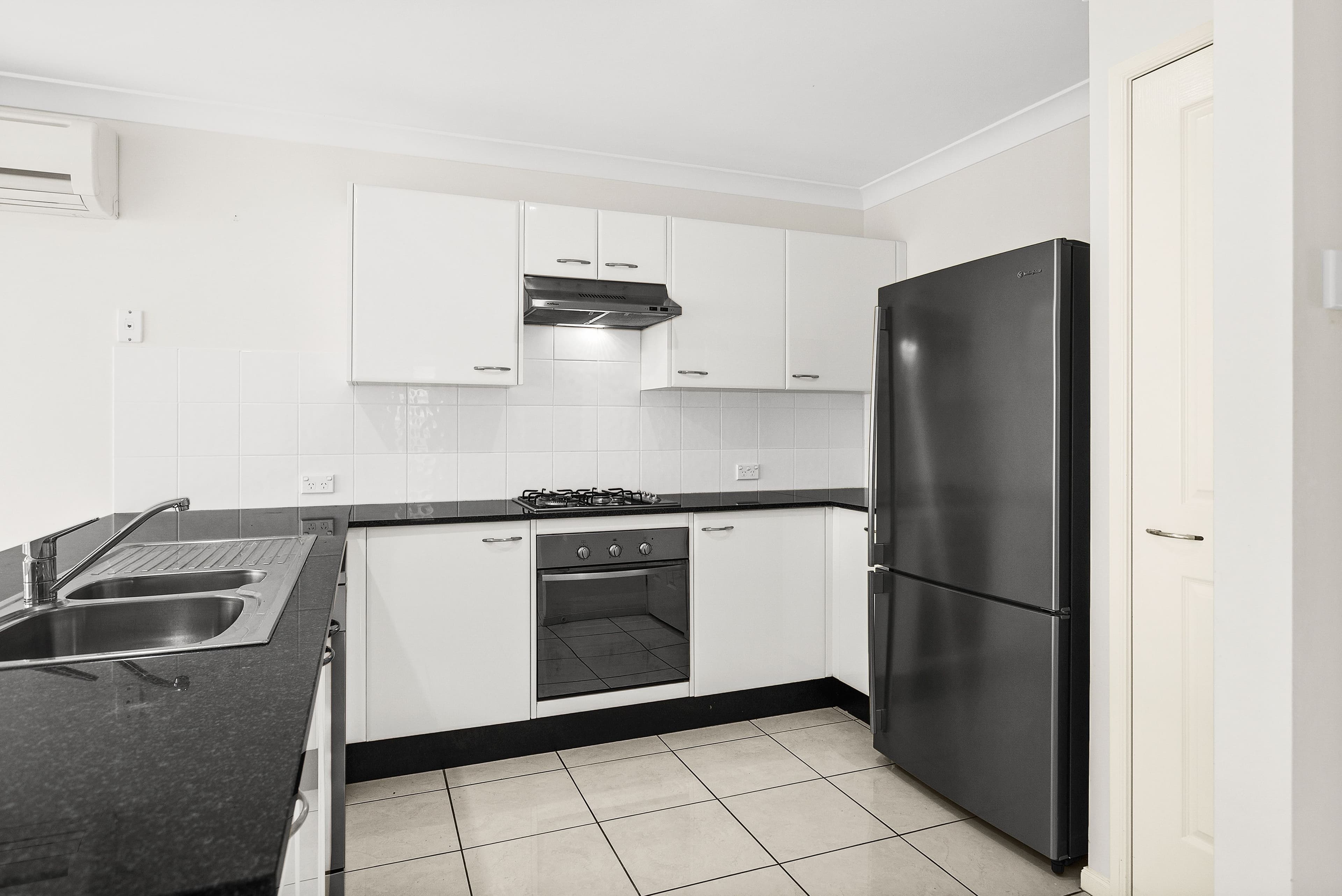 9 Penterong Way, Haywards Bay NSW 2530, Haywards Bay - Thumbnail 4