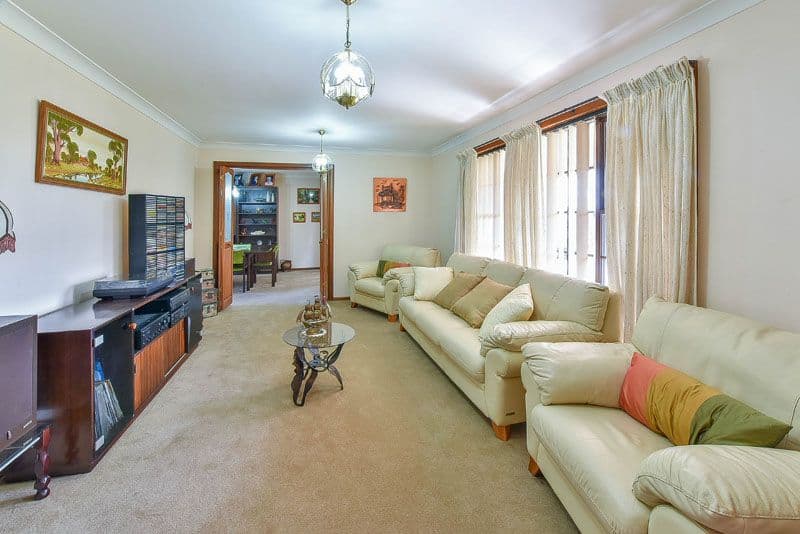 4 Oates Place, Leumeah NSW 2560, Leumeah - Thumbnail 2