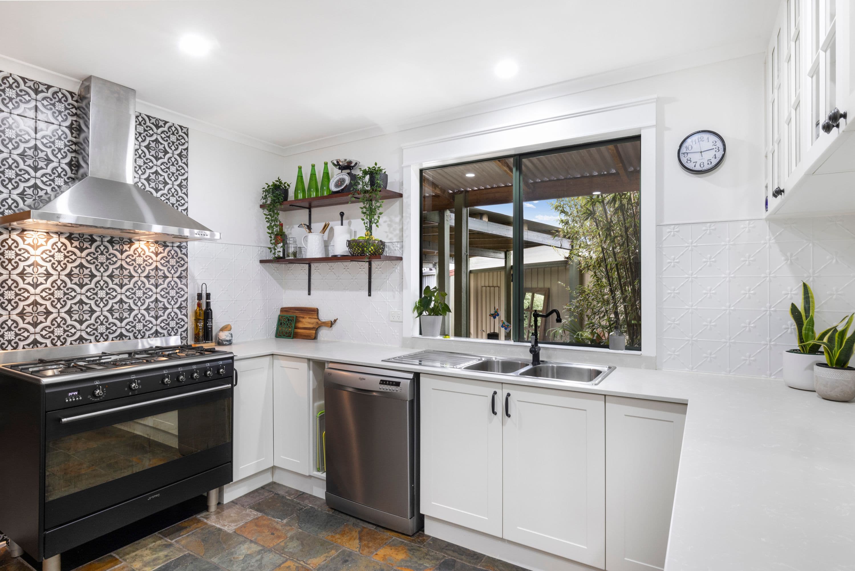 65 Meeking Drive, Pakenham VIC 3810, Pakenham - Thumbnail 5