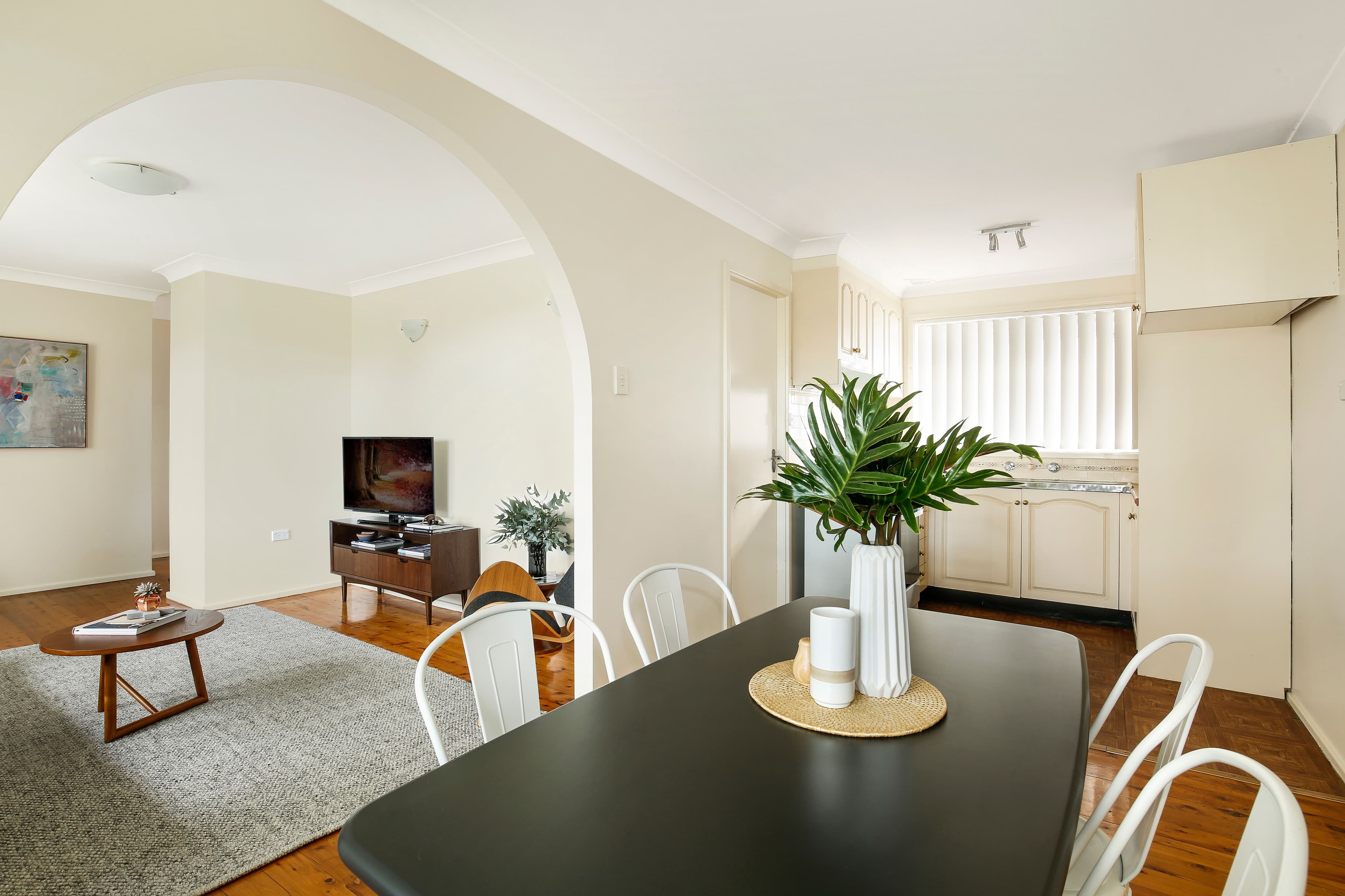 25 Coral Crescent, Unanderra - Thumbnail 2