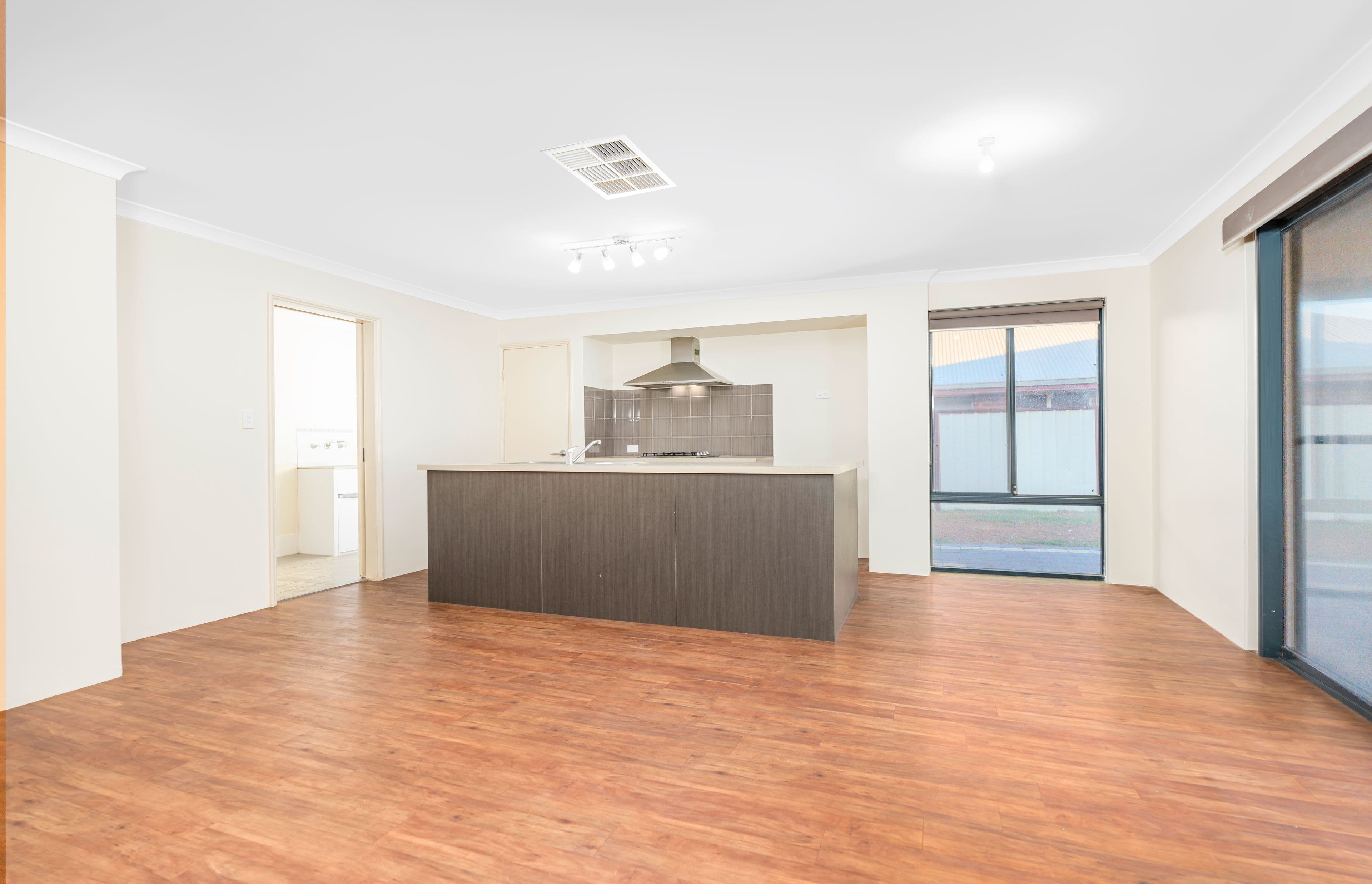 65 Brockagh Drive, Utakarra WA 6530, Utakarra - Thumbnail 3