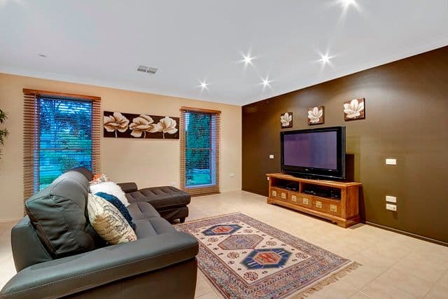 28 Fullers Road, GLENHAVEN NSW 2156, Glenhaven - Thumbnail 2