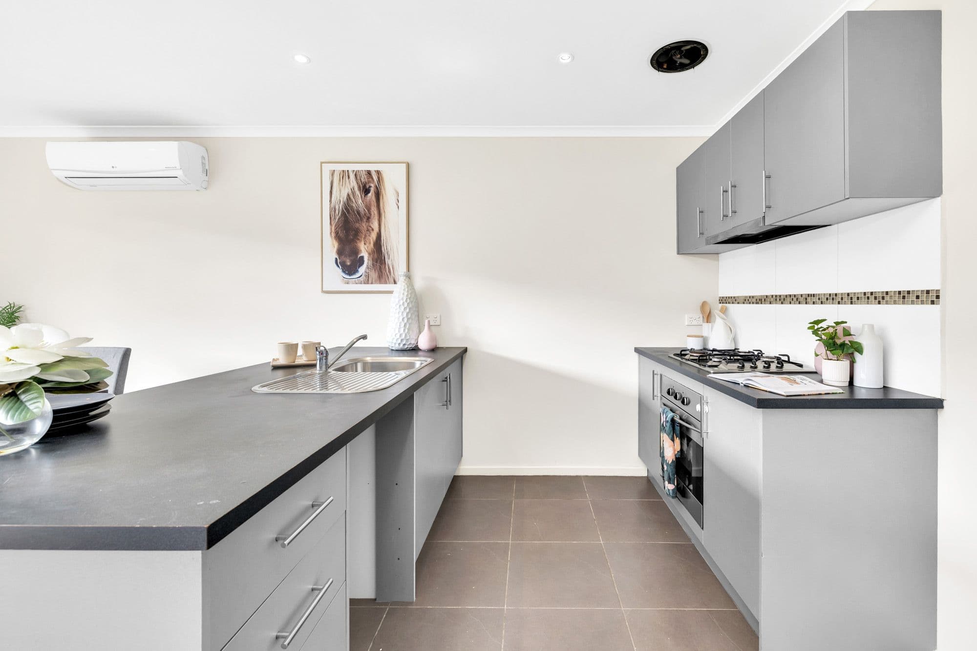 3 Atlantic Court, Wyndham Vale VIC 3024, Wyndham Vale - Thumbnail 2