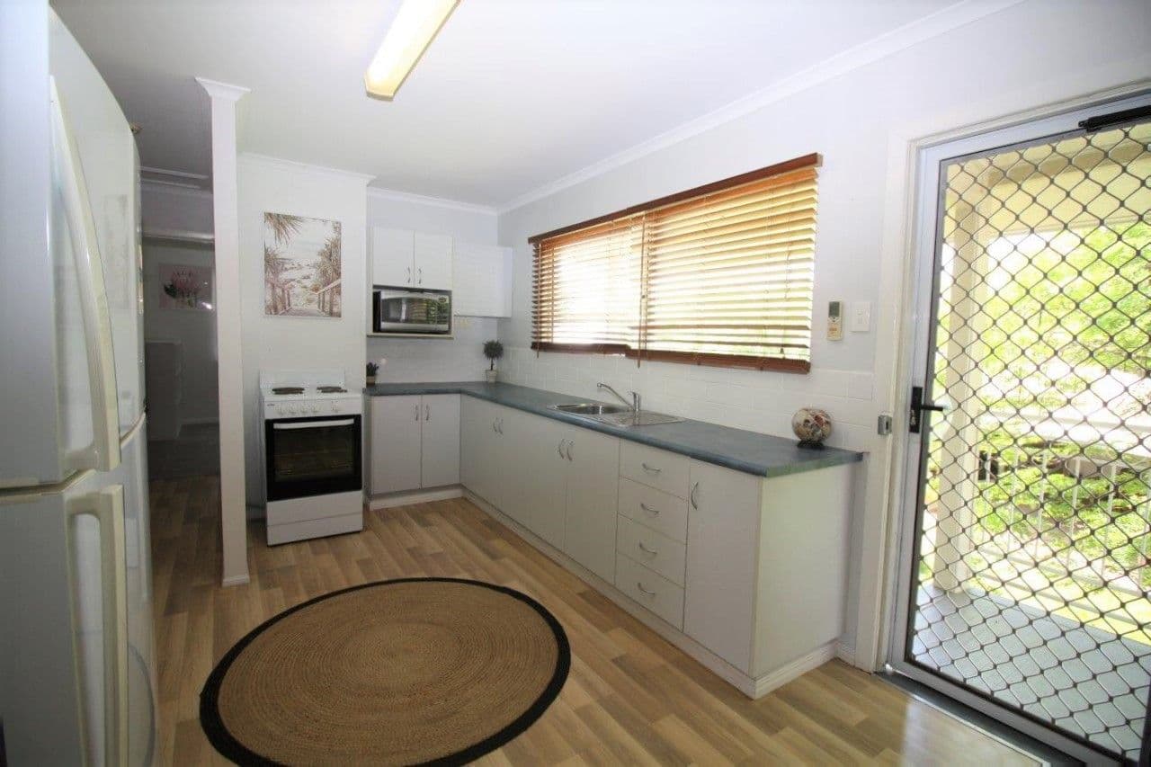 48 Hackett Terrace, Richmond Hill QLD 4820, Richmond Hill - Thumbnail 3