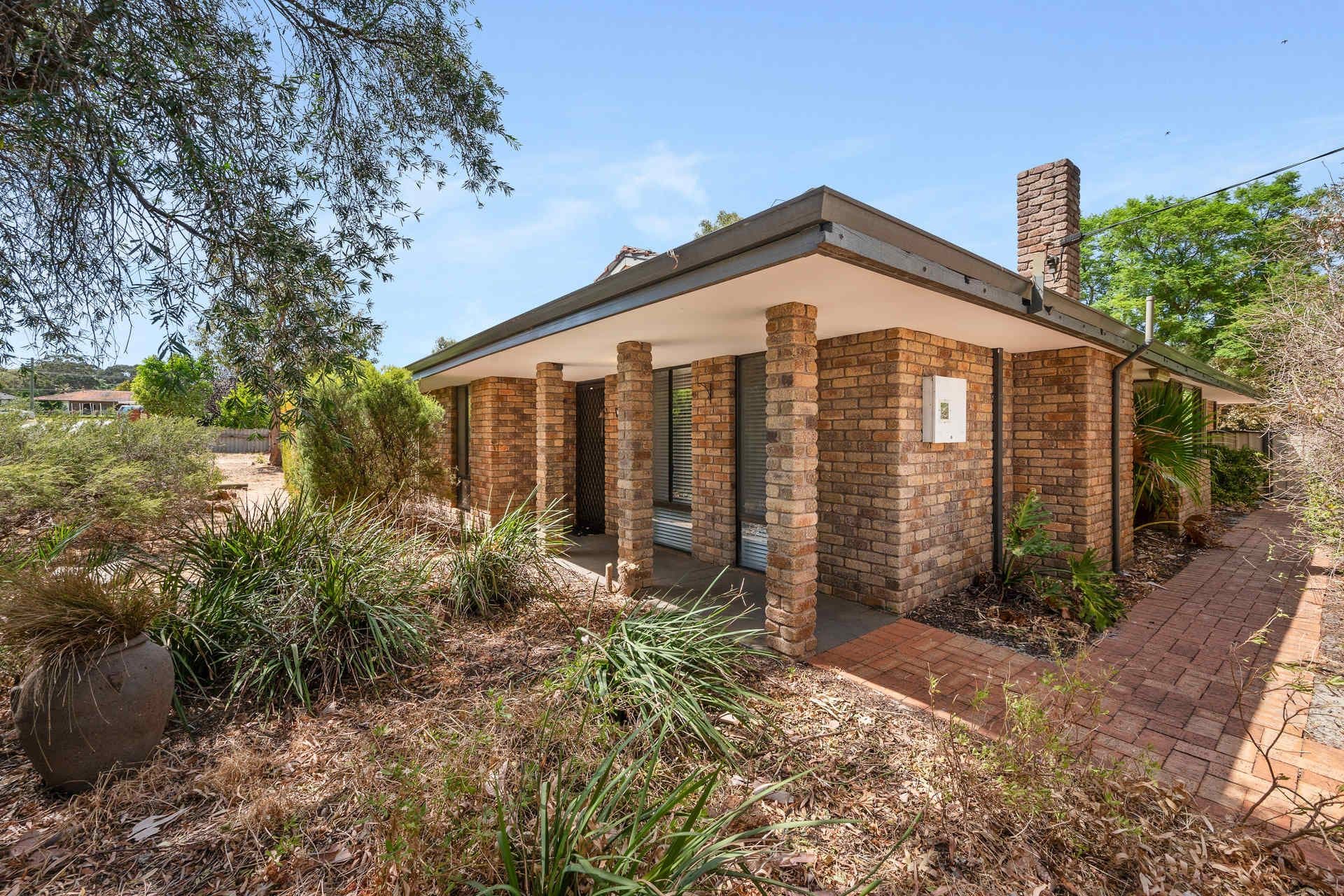 20 Trott Road, Lesmurdie WA 6076, Lesmurdie - Thumbnail 2