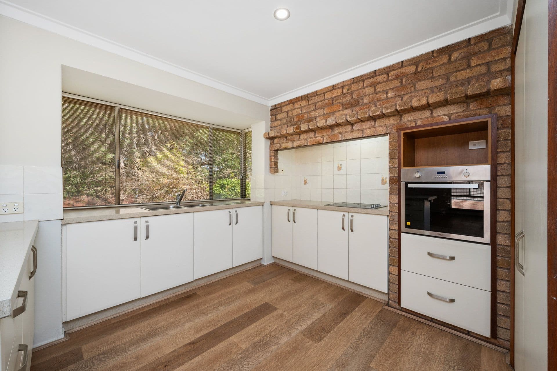 20 Trott Road, Lesmurdie WA 6076, Lesmurdie - Thumbnail 4