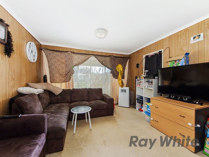 13 Camelia Street, Kings Park VIC 3021, Kings Park - Thumbnail 2
