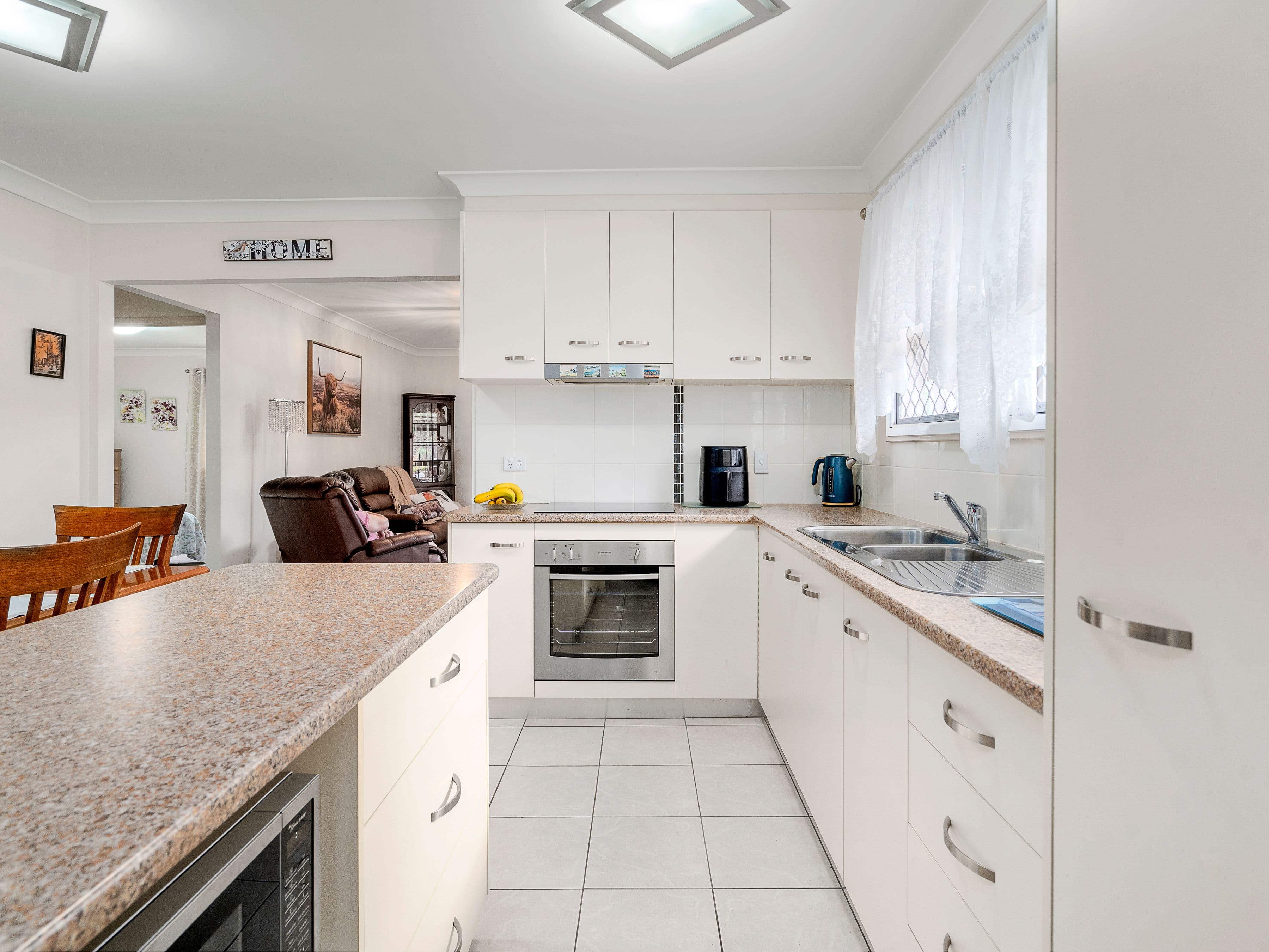 46 Creek Street, Bundamba QLD 4304, Bundamba - Thumbnail 6