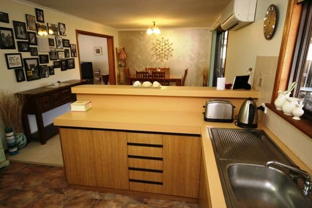 8 Eighth Street, SNOWTOWN SA 5520, Snowtown - Thumbnail 2