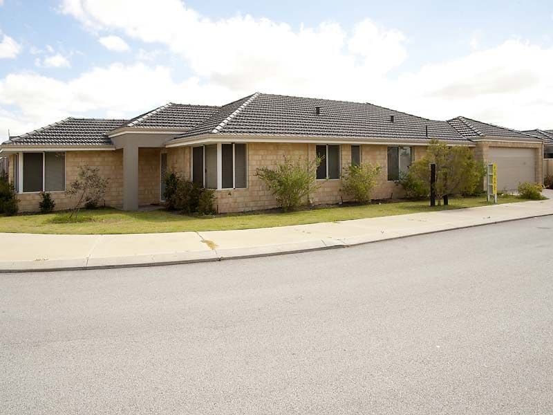 1 Ballycastle Loop, CANNING VALE WA 6155, Canning Vale - Image 1