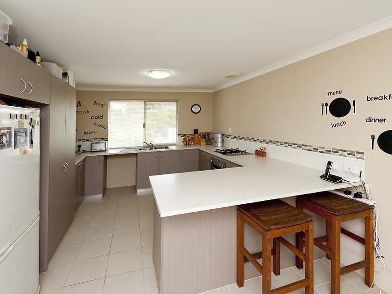1 Ballycastle Loop, CANNING VALE WA 6155, Canning Vale - Thumbnail 5