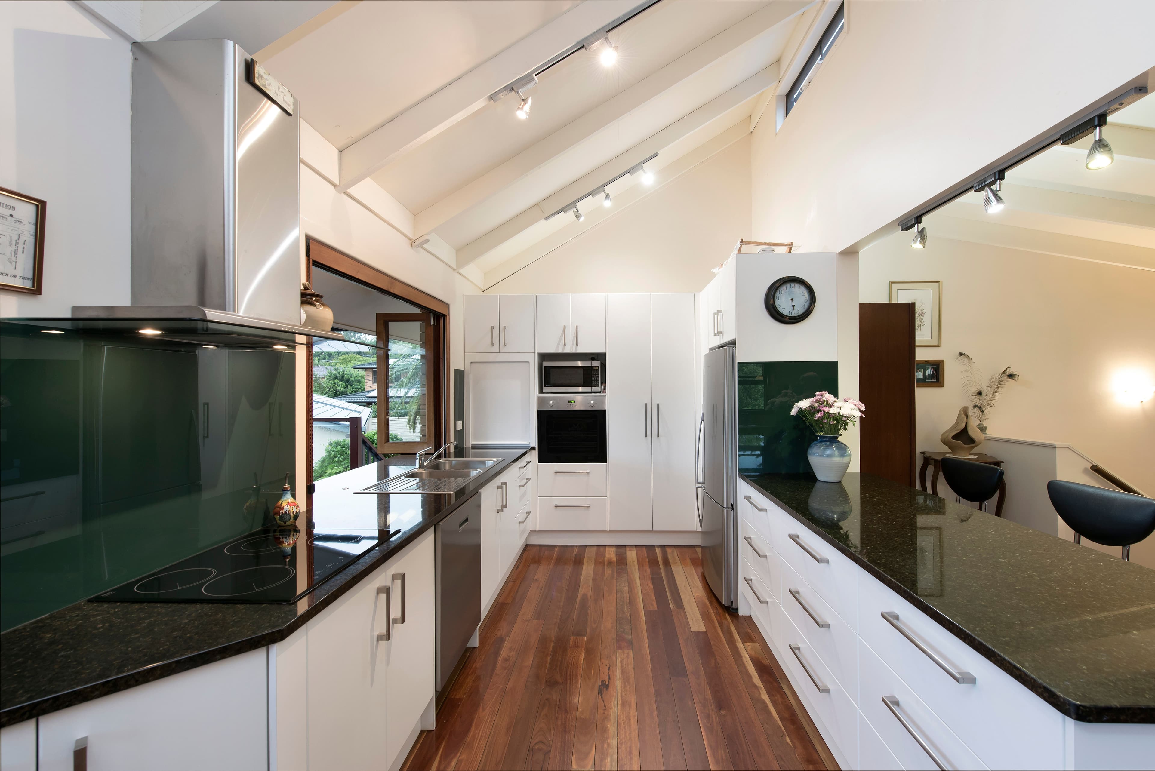 8 Welland Street, The Gap QLD 4061, The Gap - Thumbnail 6