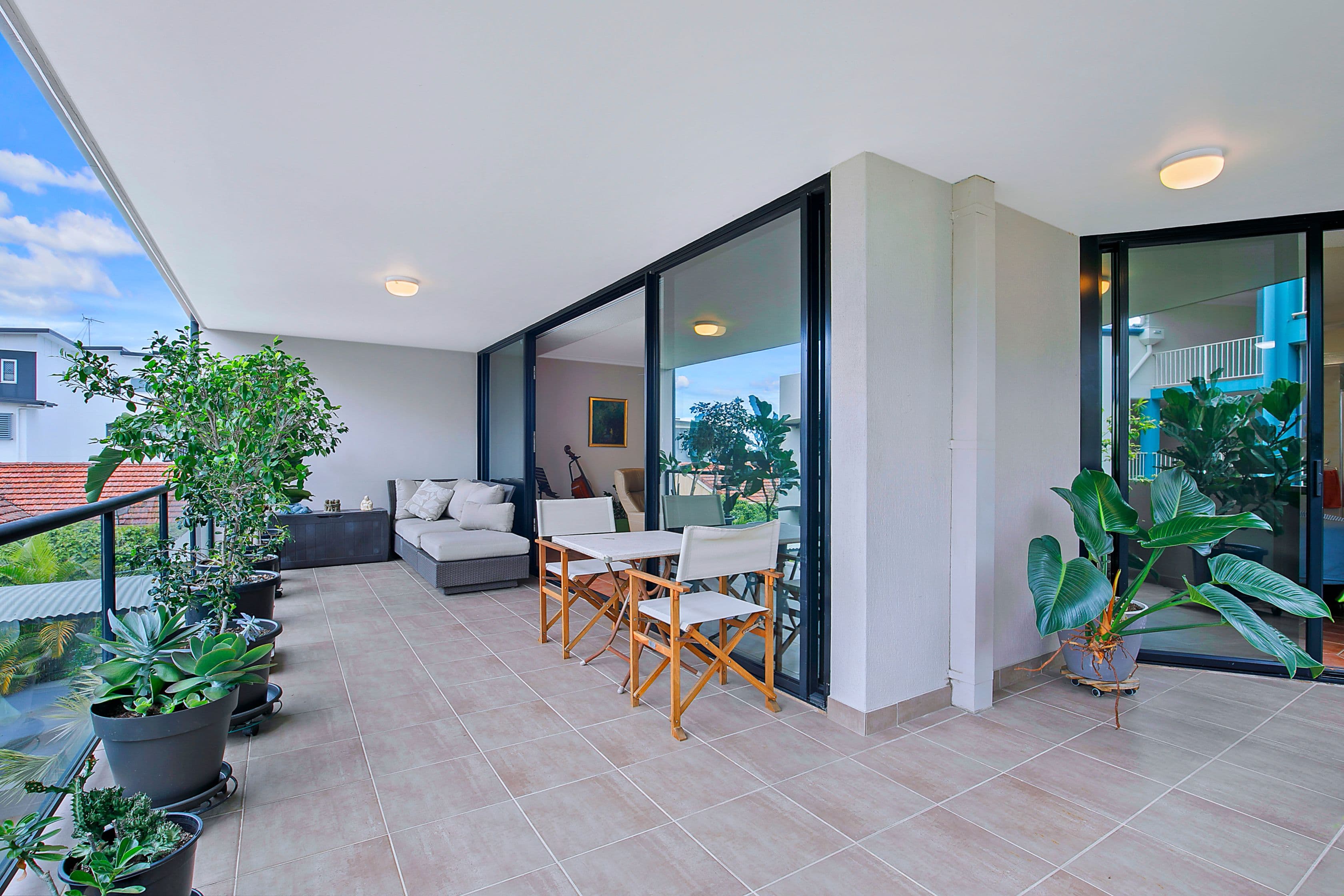 51 Landsborough Avenue, Scarborough QLD 4020, Scarborough - Thumbnail 2
