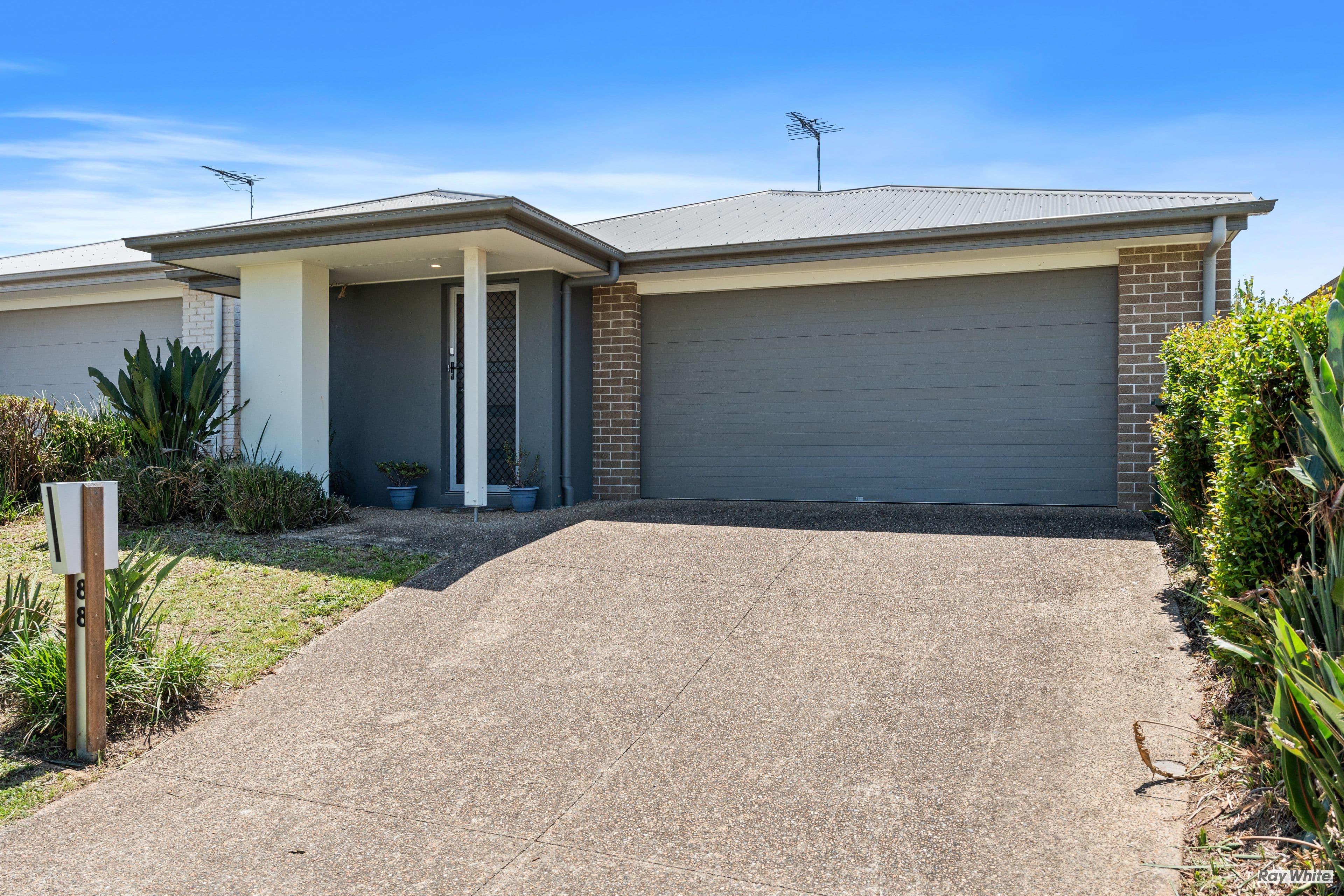 88 Gardenia Circuit, Dakabin QLD 4503, Dakabin - Image 1