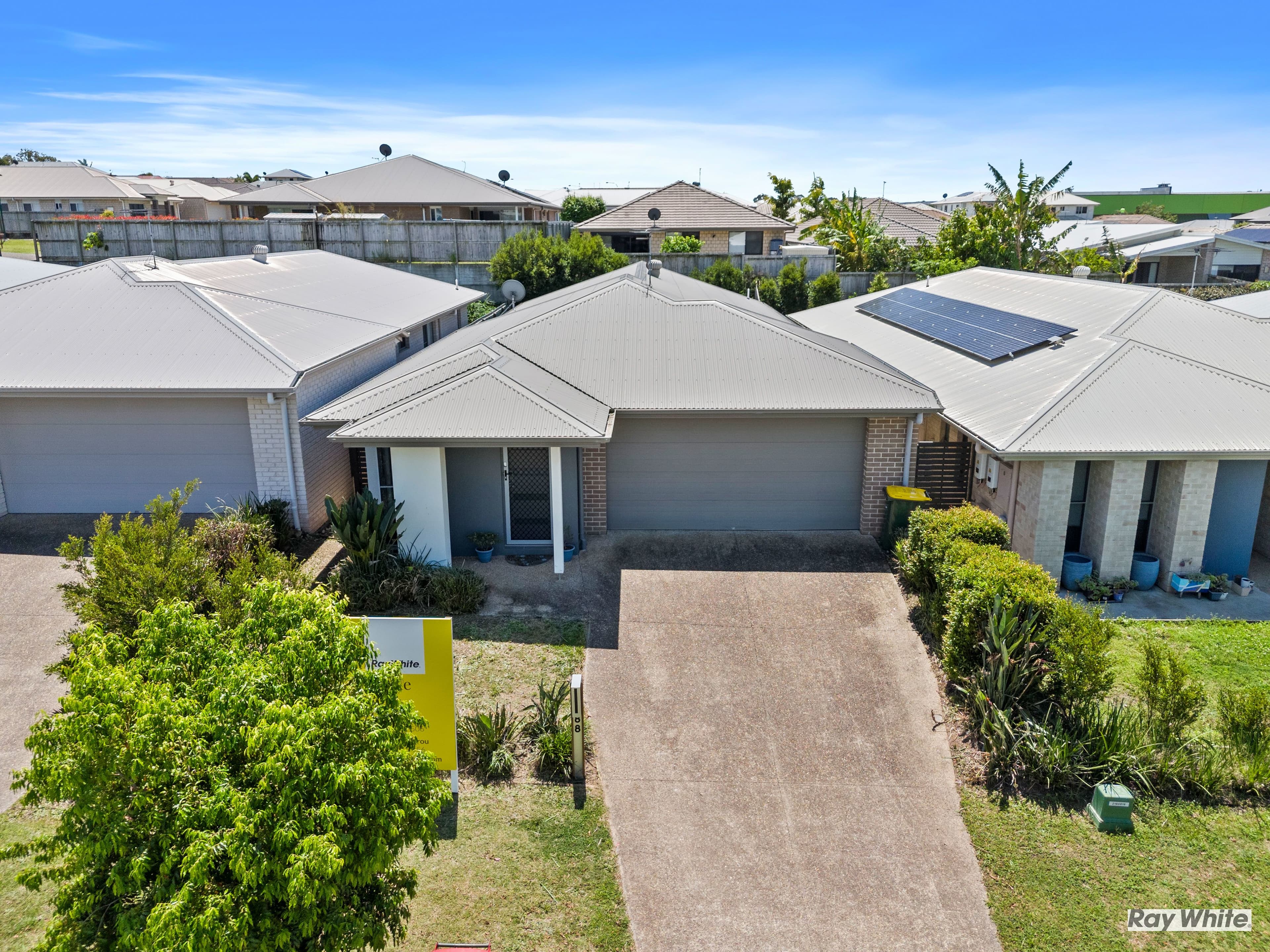 88 Gardenia Circuit, Dakabin QLD 4503, Dakabin - Thumbnail 2
