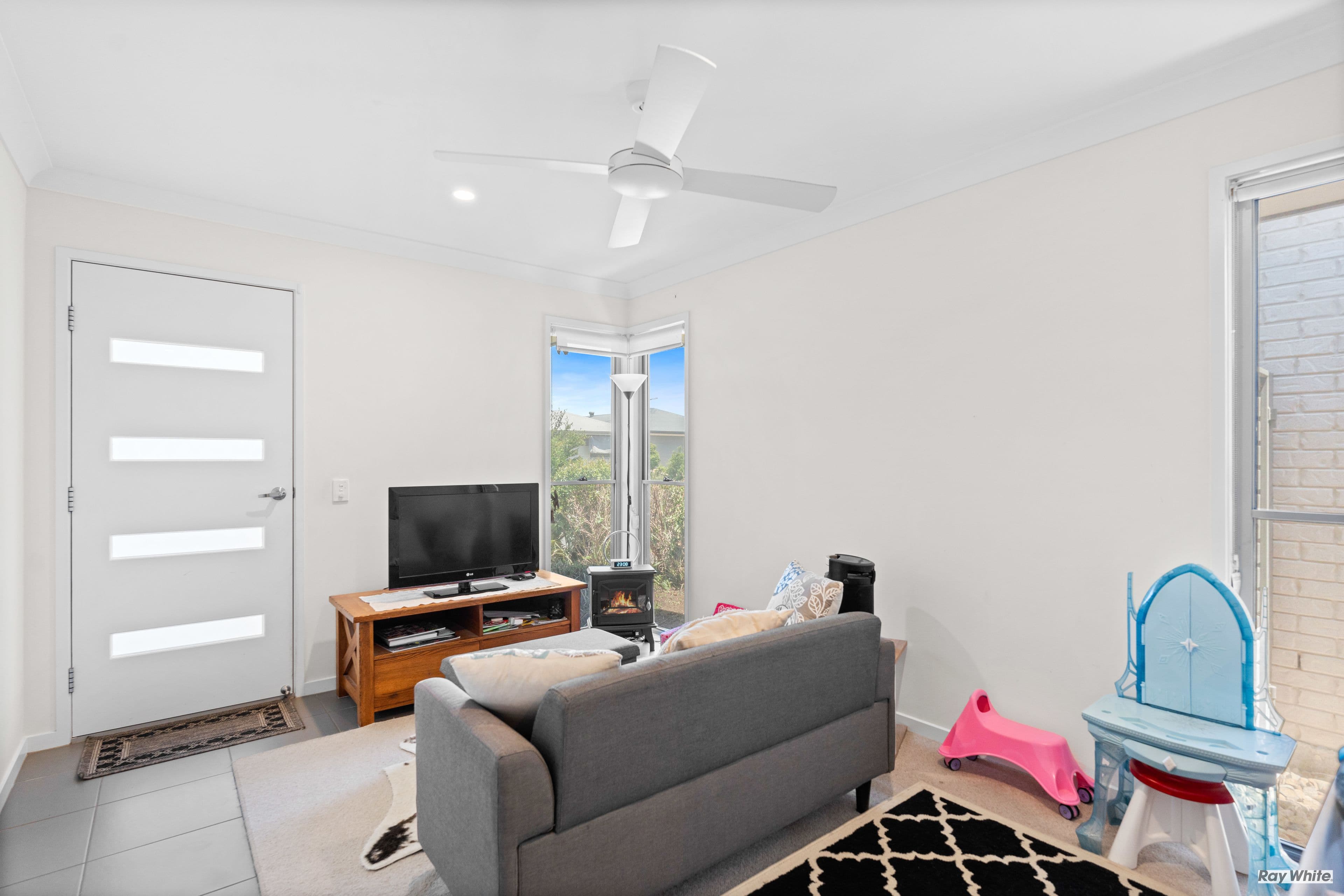88 Gardenia Circuit, Dakabin QLD 4503, Dakabin - Thumbnail 6