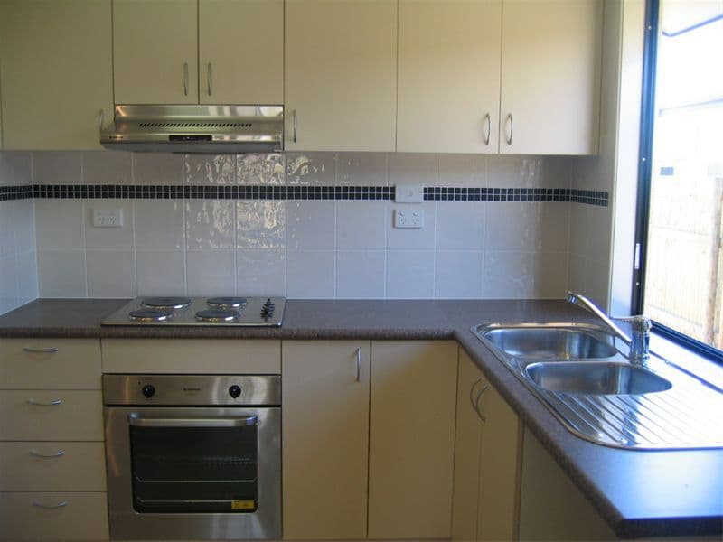 66 North Shore Circuit, IDALIA QLD 4811, Idalia - Thumbnail 4