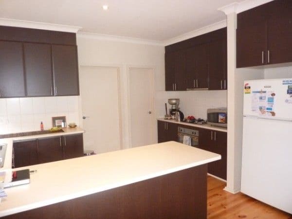 12 Homestead Road, Eltham, Eltham - Thumbnail 2