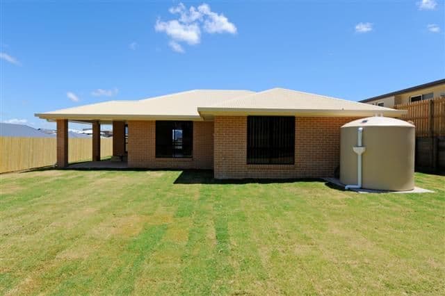 113  Penda Avenue, GLADSTONE QLD 4680, Gladstone Central - Thumbnail 2