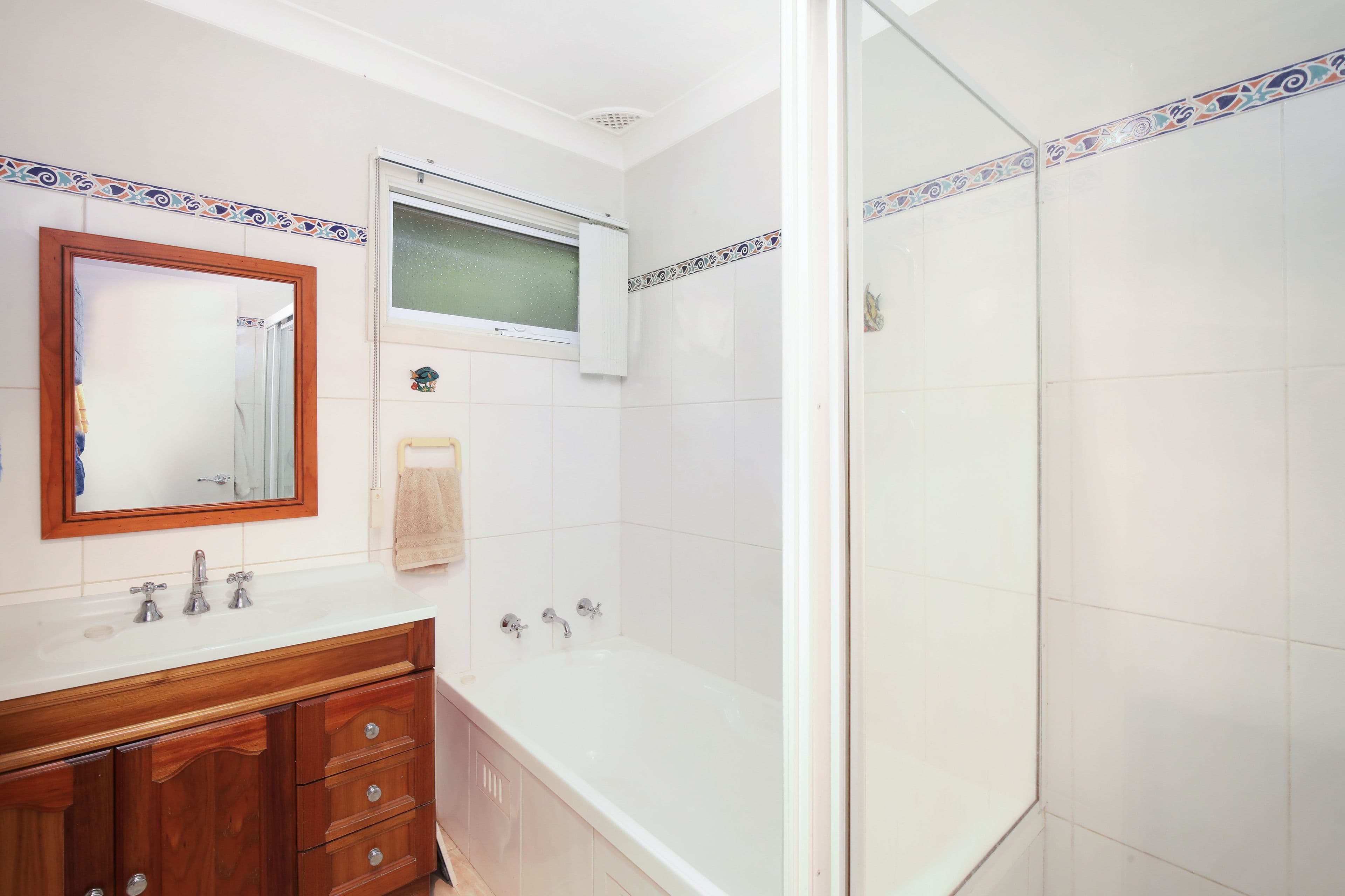8 Cudgee Close, Green Point NSW 2251, Green Point - Thumbnail 8
