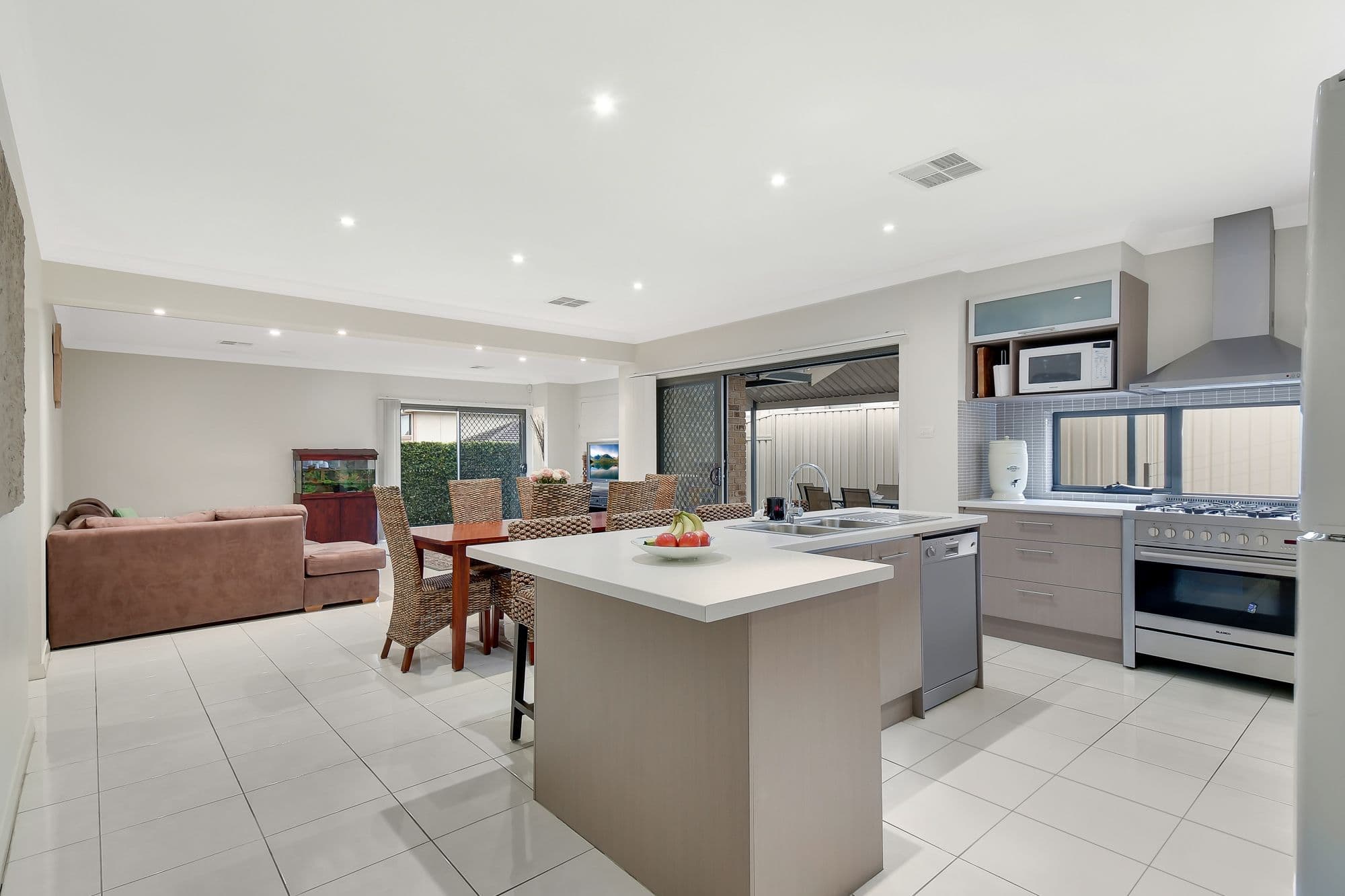18 Towra Court, Harrington Park - Thumbnail 3