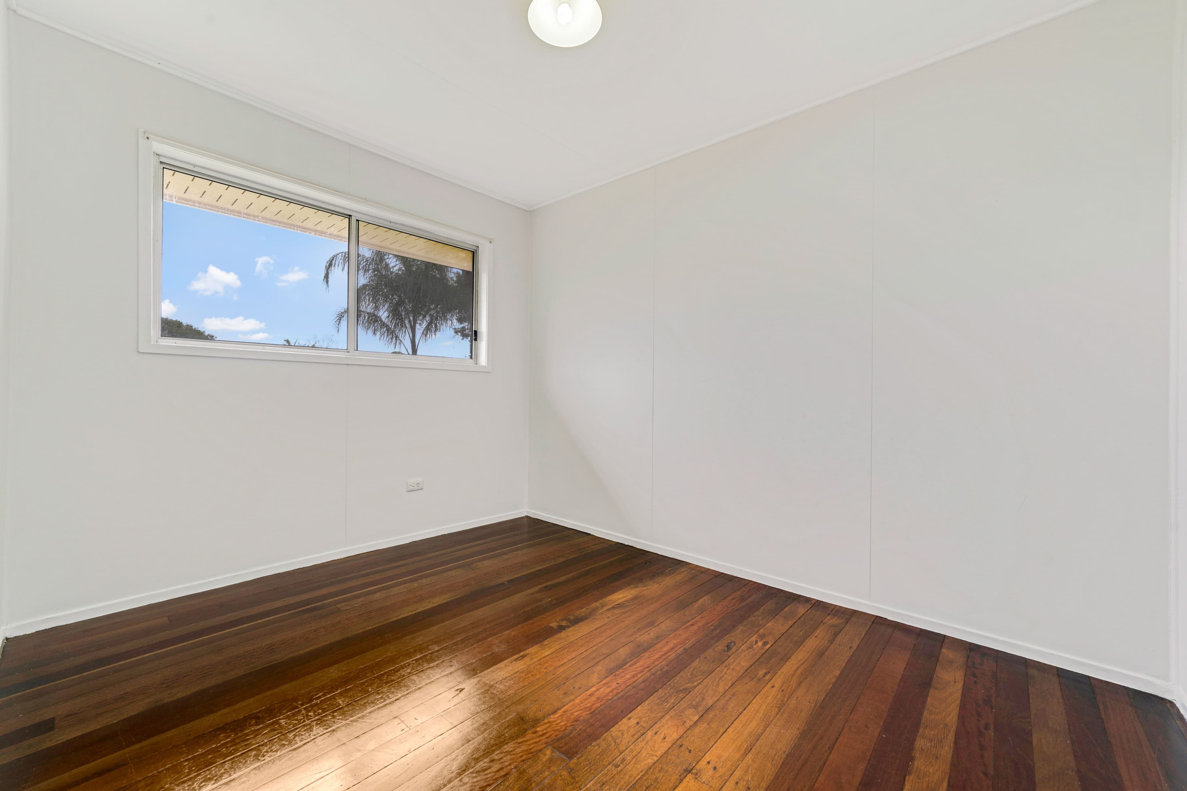 4 Dunsinane Street, Beaudesert QLD 4285, Beaudesert - Thumbnail 4