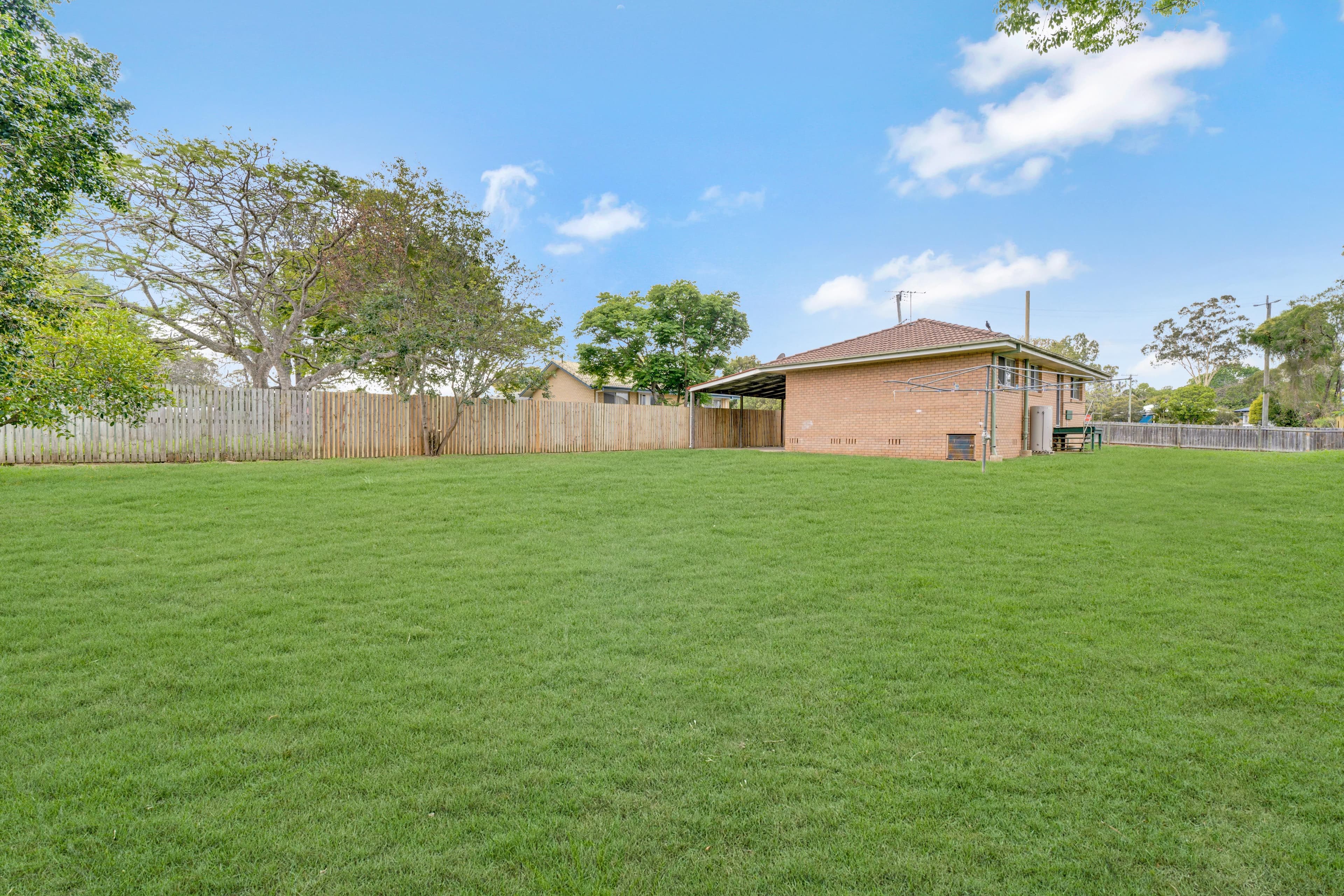 4 Dunsinane Street, Beaudesert QLD 4285, Beaudesert - Thumbnail 8