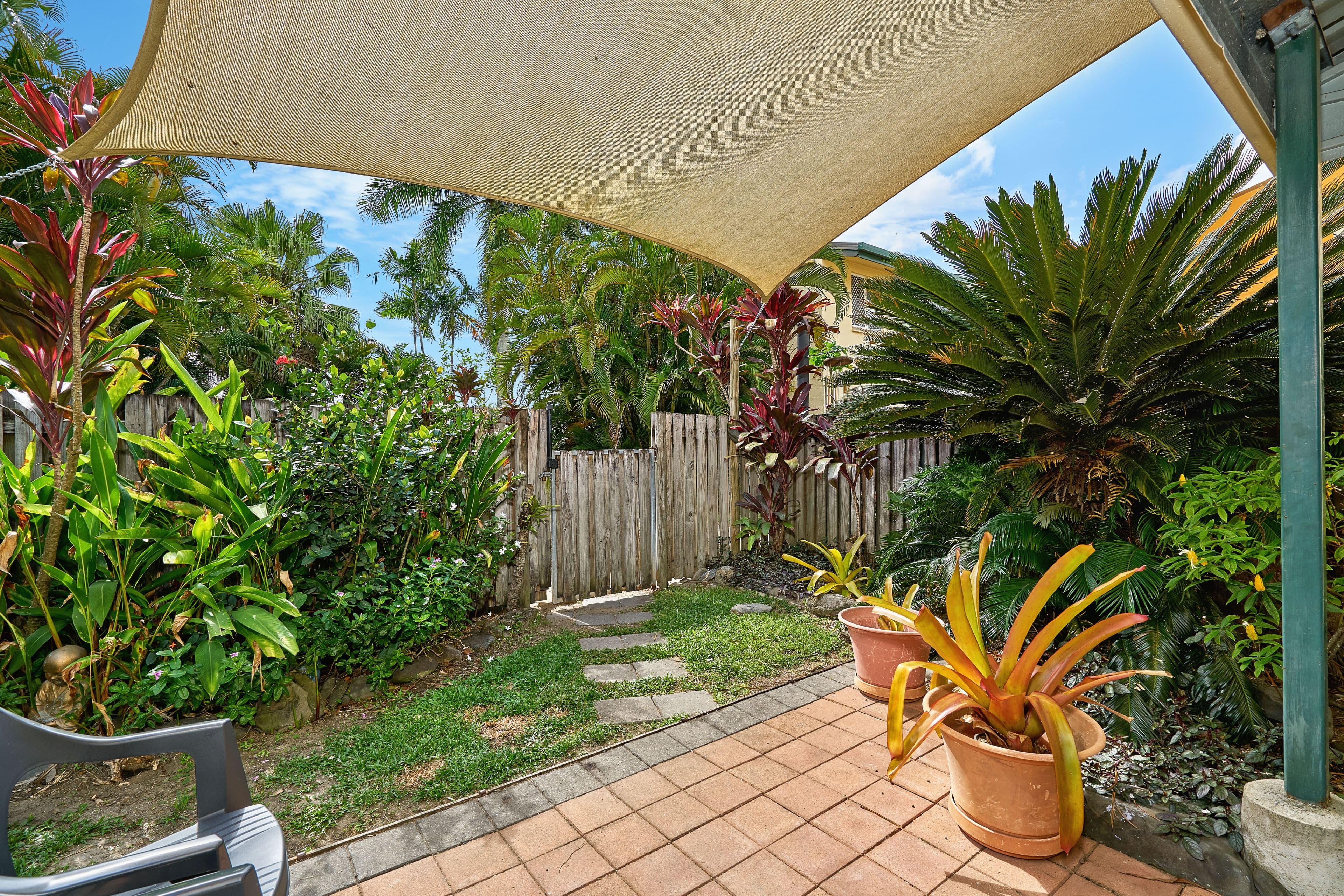 11-13 Pioneer Street, Manoora QLD 4870, Manoora - Thumbnail 3