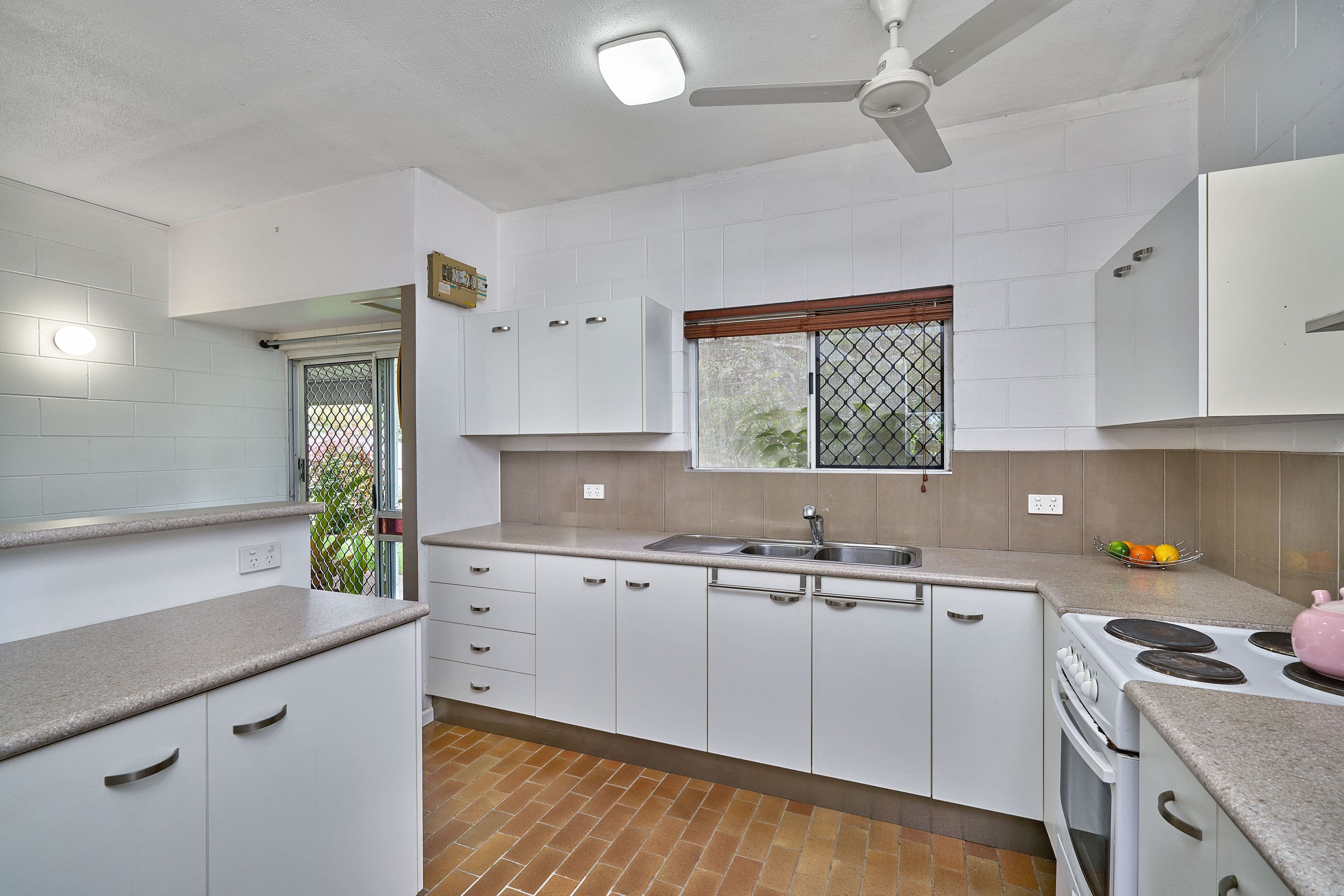 11-13 Pioneer Street, Manoora QLD 4870, Manoora - Thumbnail 7