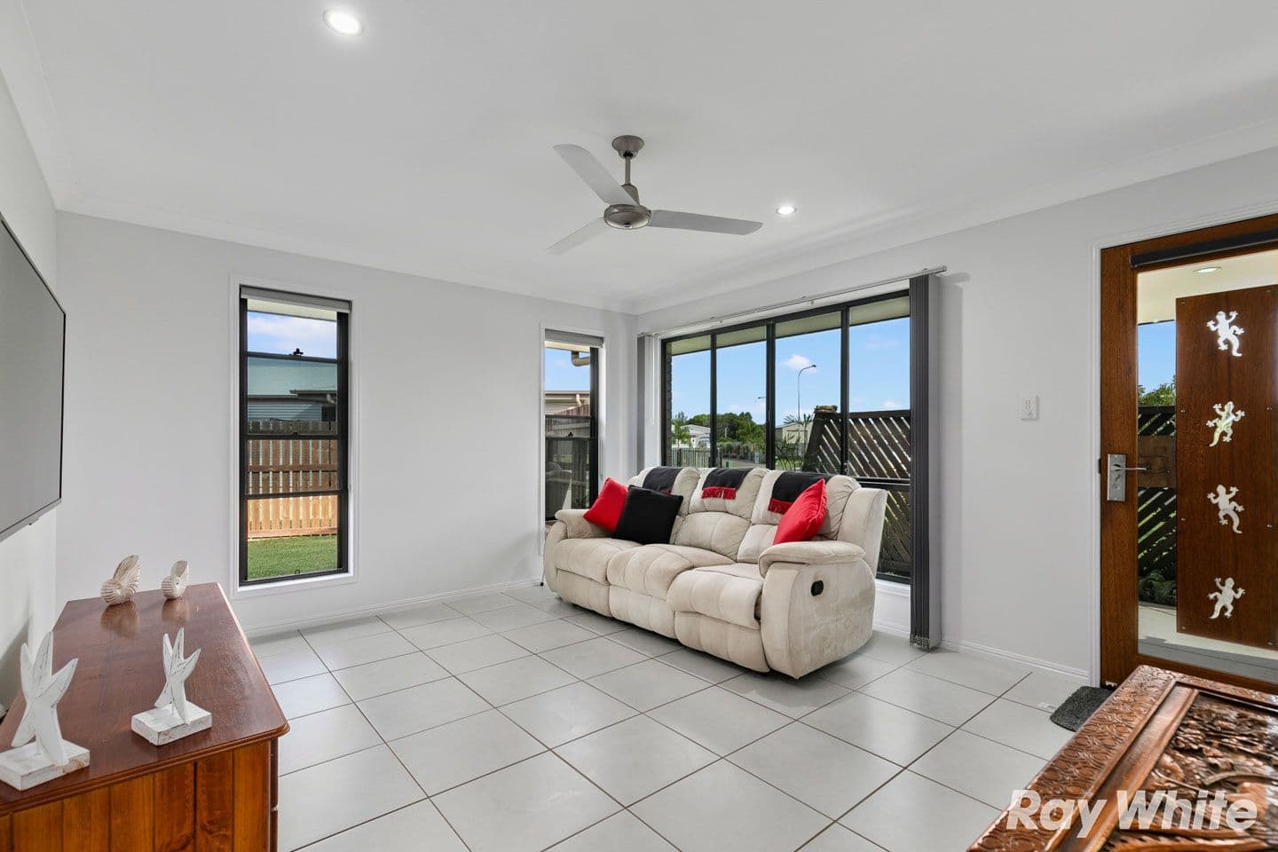 7 Noeme Street, Burrum Heads QLD 4659, Burrum Heads - Thumbnail 3