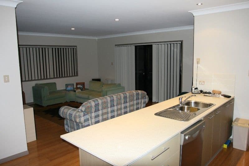 13 Maidenwell Road, ORMEAU QLD 4208, Ormeau - Thumbnail 4