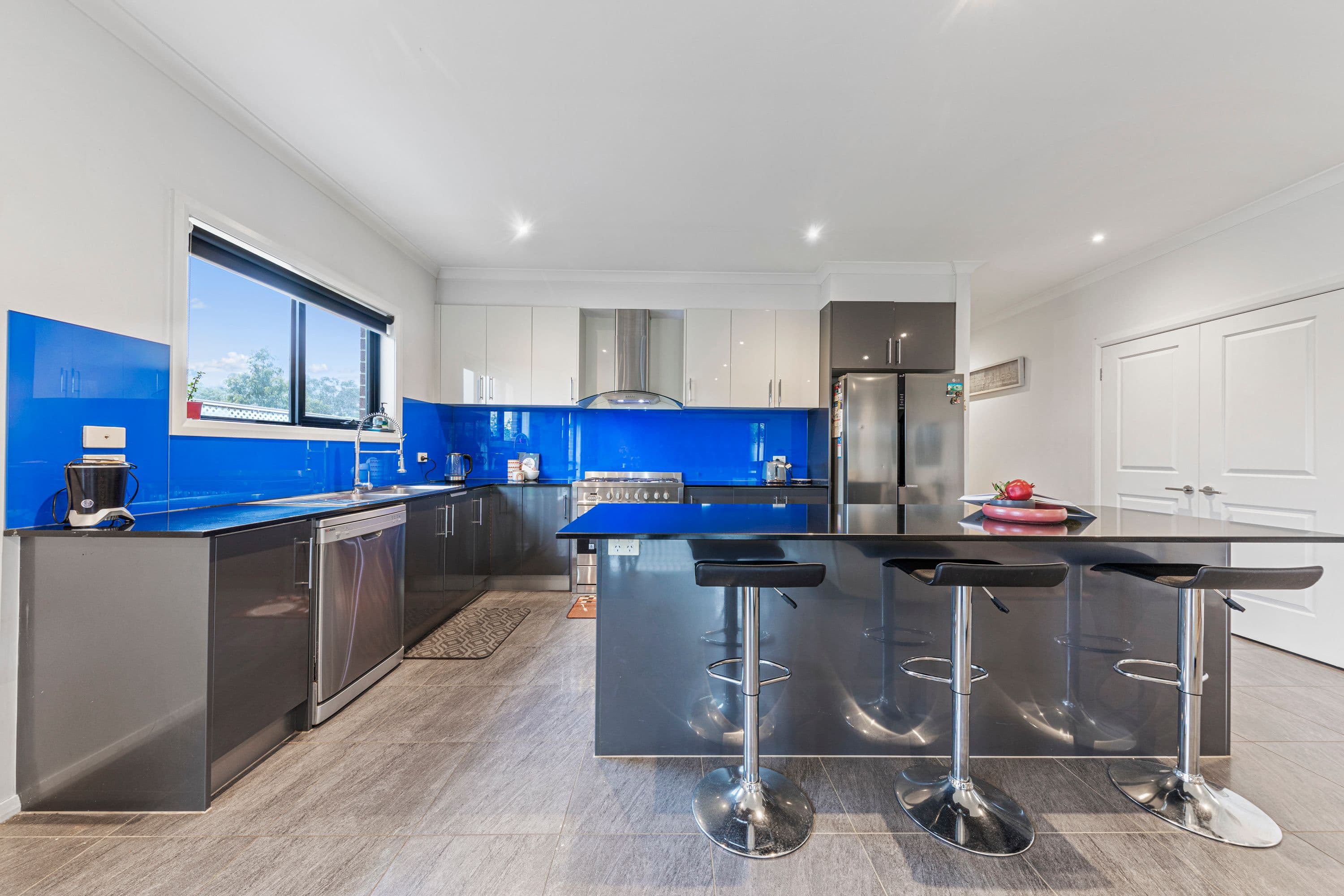 31 Creekview Avenue, Pakenham VIC 3810, Pakenham - Thumbnail 3