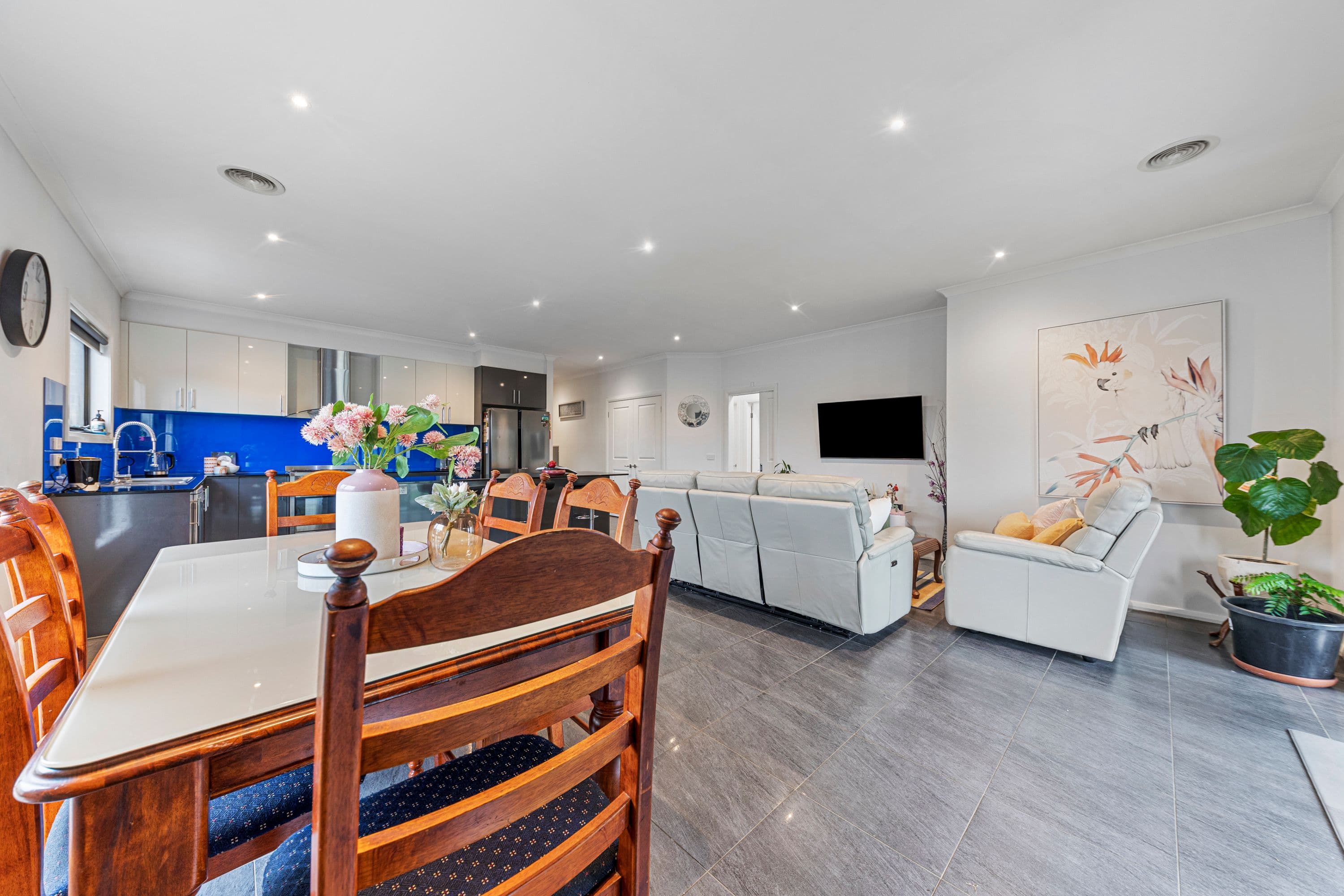 31 Creekview Avenue, Pakenham VIC 3810, Pakenham - Thumbnail 6