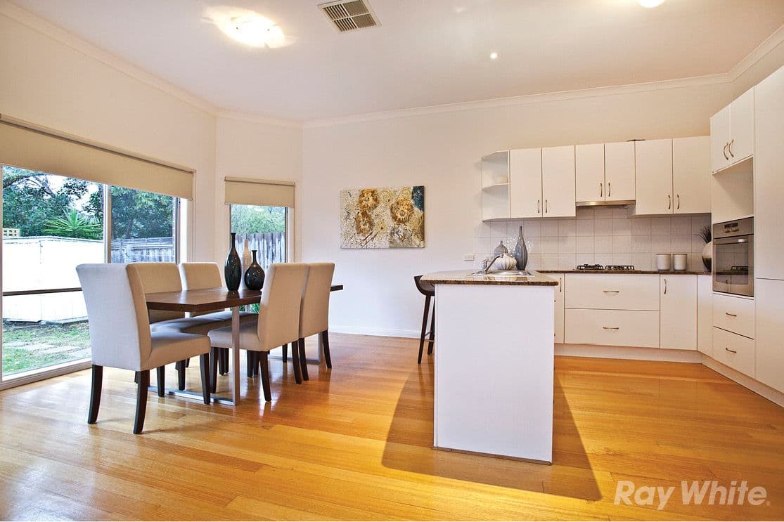 18A Coomleigh Avenue, GLEN WAVERLEY VIC 3150, Glen Waverley - Thumbnail 4