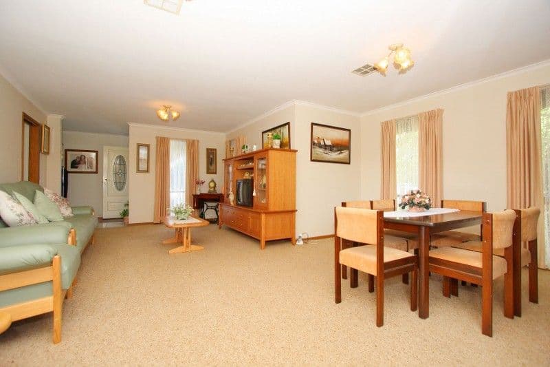 1 Sandy Court, TAYLORS LAKES VIC 3038, Taylors Lakes - Thumbnail 4