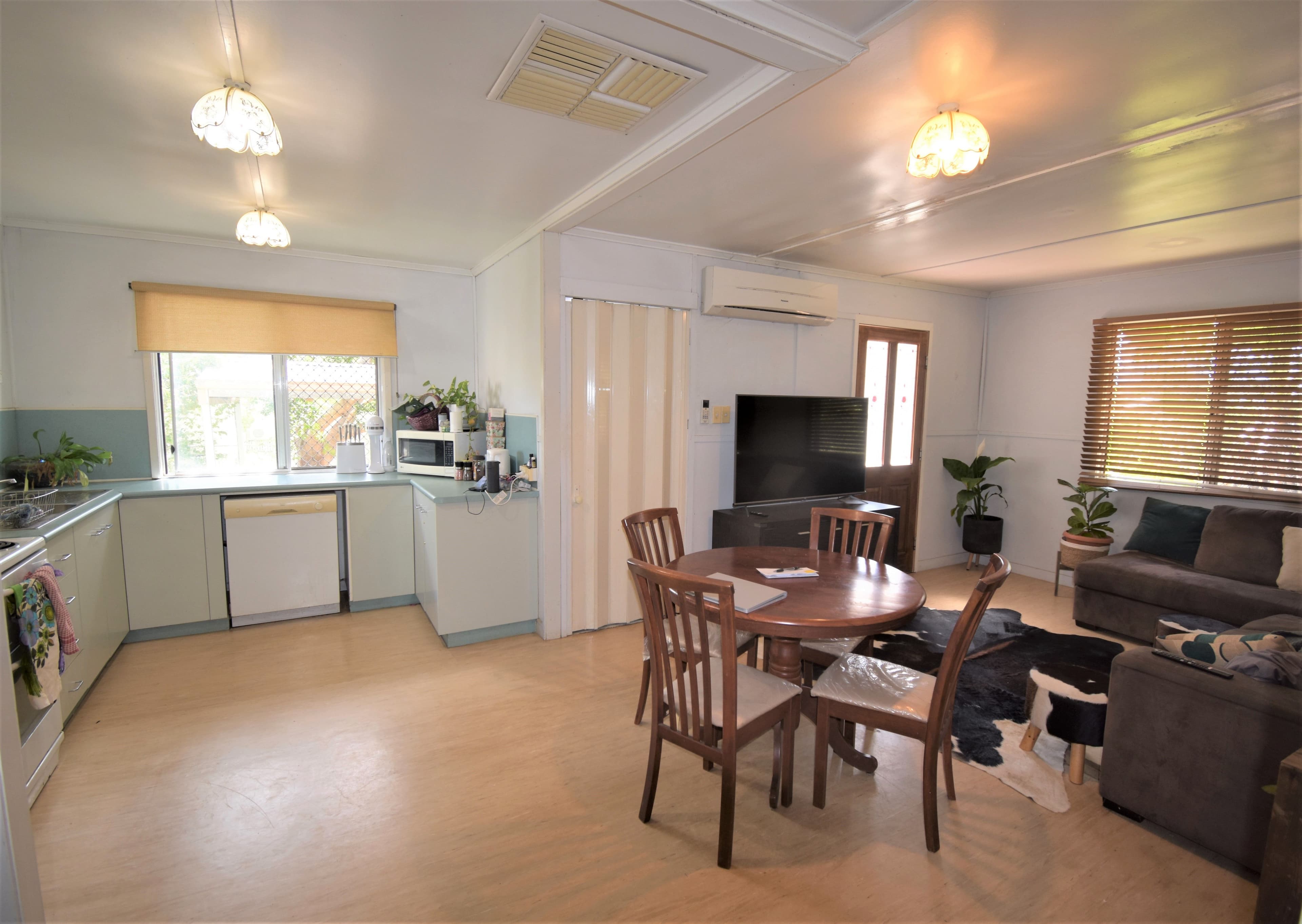 11 Jabiru Street, Longreach QLD 4730, Longreach - Thumbnail 3