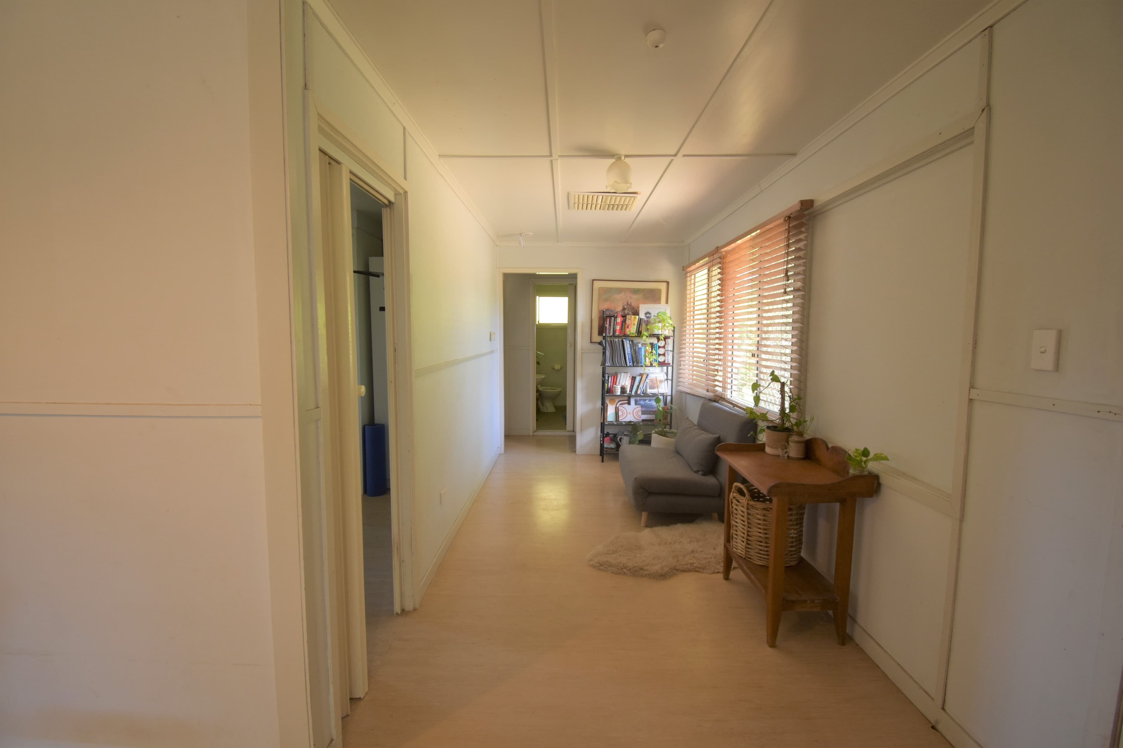 11 Jabiru Street, Longreach QLD 4730, Longreach - Thumbnail 5
