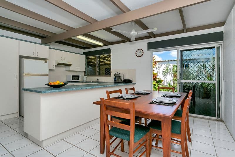 12 Duignan Street, Whitfield QLD 4870, Whitfield - Thumbnail 6