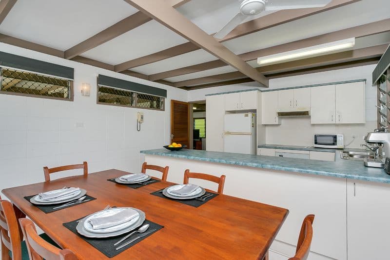 12 Duignan Street, Whitfield QLD 4870, Whitfield - Thumbnail 7