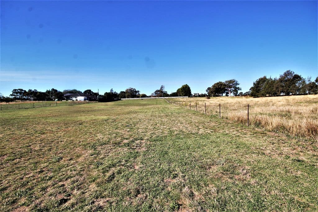 189 Henry Lawson Way, Young NSW 2594, Young - Thumbnail 8
