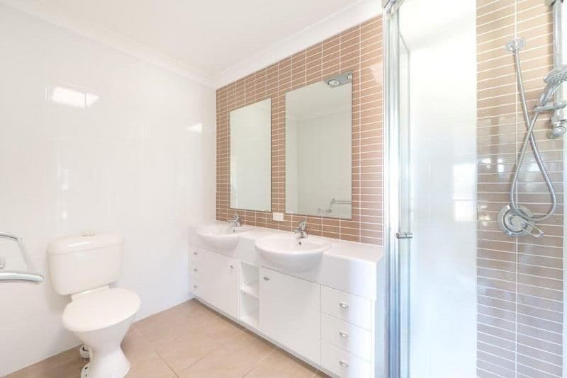 368 Pine Ridge Road, RUNAWAY BAY QLD 4216, Runaway Bay - Thumbnail 6