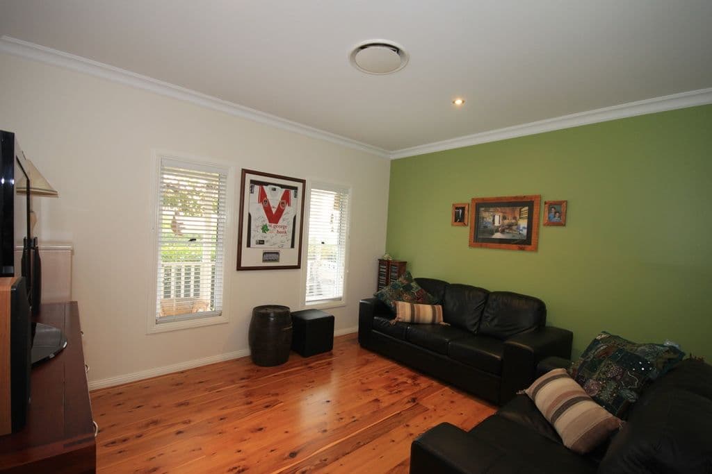 343 Forest Road, TAMWORTH NSW 2340, Tamworth - Thumbnail 2