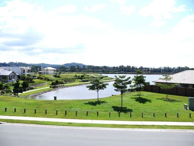 5 Rushcutter Avenue, OXENFORD QLD 4210, Oxenford - Thumbnail 3