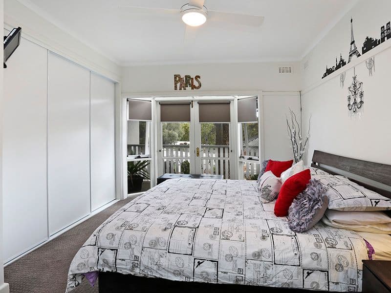 8 De Burgh Road, Drysdale VIC 3222, Drysdale - Thumbnail 2