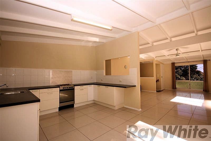 4 Omalley Street, BUNDAMBA QLD 4304, Bundamba - Thumbnail 3