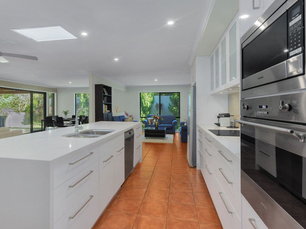 13 Kettleton Close, Bridgeman Downs QLD 4035, Bridgeman Downs - Thumbnail 5